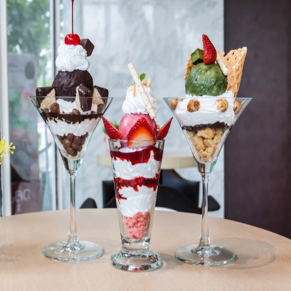 CAS 142-18-7 Food Grade Emulsifier E471 Gml 90% Glycerol Monolaurate